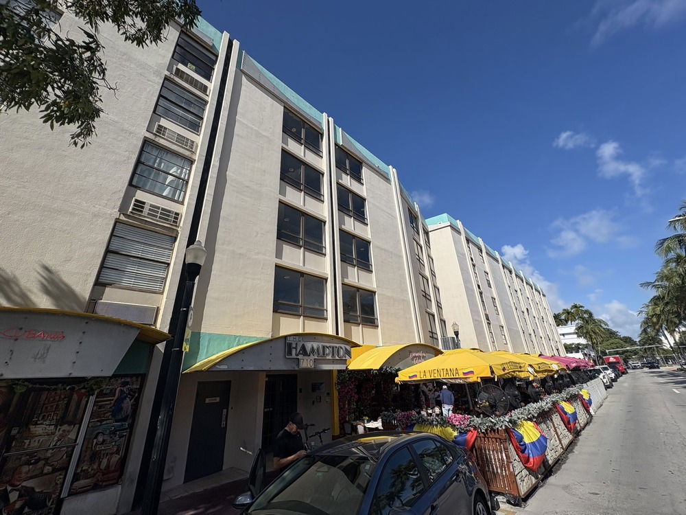 The Hampton on Washington Ave  photo 2